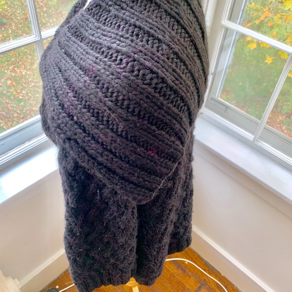 BEBE chunky heavy cabled large collar cardigan - Picture 8 of 10